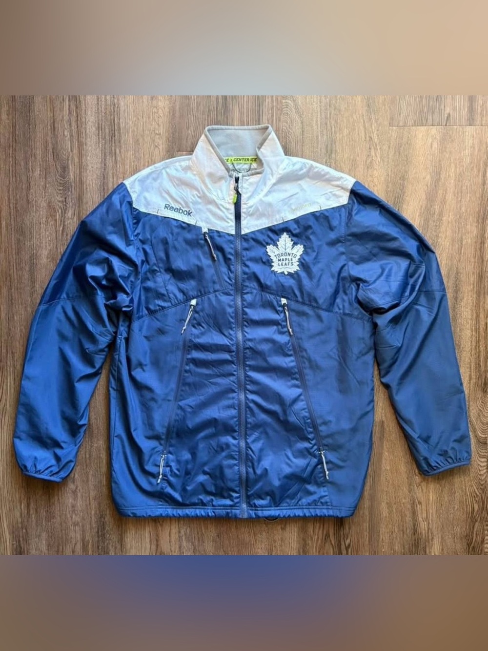 Reebok Center Ice Kinetic Fit Toronto Maple Leafs NHL Jacket – Men’s L